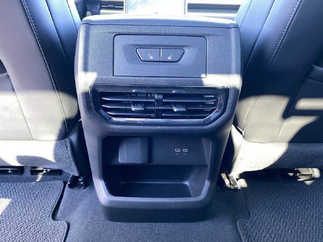 Used 2025 GMC Sierra EV Denali AWD/4WD image 19
