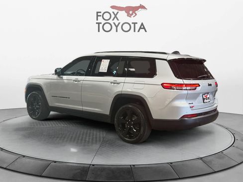 Used 2025 Jeep Grand Cherokee L Limited w/ Luxury Tech Group II AWD/4WD image 7