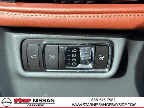 Used 2025 Lincoln Aviator Reserve w/ Jet Appearance Package image 18