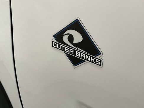 New 2025 Ford Bronco Sport Outer Banks w/ Outer Banks Tech Package+ image 7