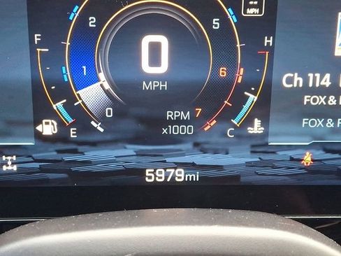 Used 2025 Chevrolet Tahoe LT image 23