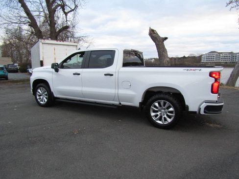 Used 2021 Chevrolet Silverado 1500 Custom image 5