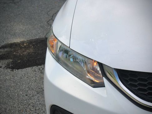 Used 2014 Honda Civic LX image 21