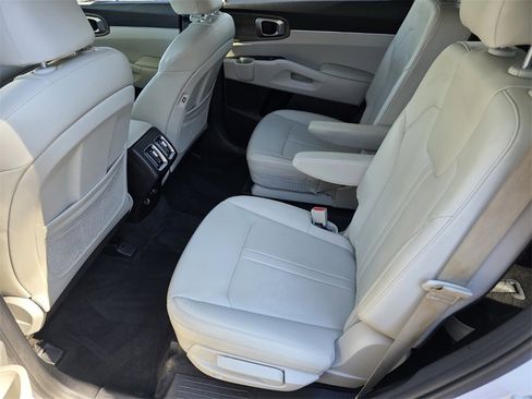 Used 2022 Kia Sorento X-Line EX image 14