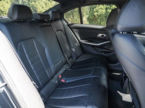 Used 2022 BMW 330e w/ M Sport Package RWD image 41