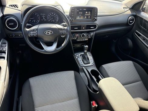 Used 2020 Hyundai Kona SEL image 17