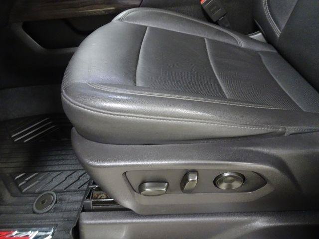 Used 2024 Chevrolet Silverado 2500 LTZ w/ LTZ Convenience Package AWD/4WD image 23