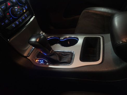 Used 2021 Jeep Grand Cherokee Laredo X image 26