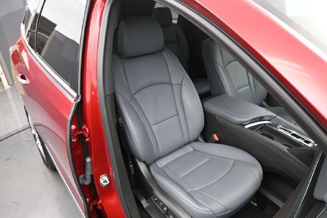 Used 2024 Buick Enclave Premium FWD image 11