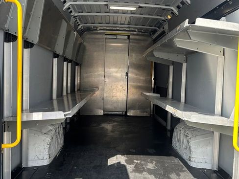Used 2023 RAM ProMaster 3500 w/ Driver Convenience Group FWD image 21
