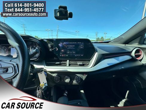 Used 2024 Chevrolet Trax RS w/ Driver Confidence Package FWD image 15