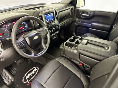 Used 2021 Chevrolet Silverado 1500 W/T w/ WT Value Package AWD/4WD image 8