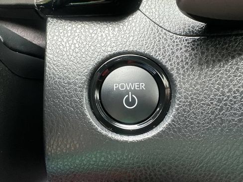 Used 2026 Toyota Camry XSE w/ Premium Package FWD image 33