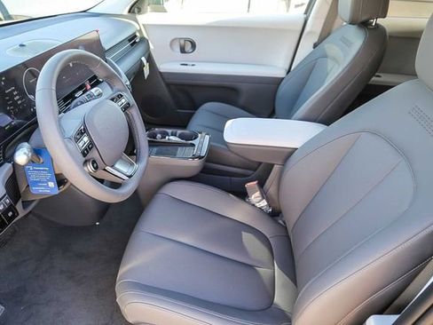 New 2026 Hyundai Ioniq 5 SEL RWD image 19