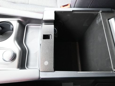 New 2026 Ford Explorer Active image 22