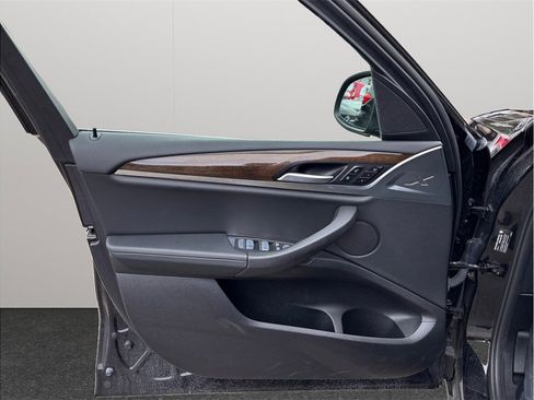 Used 2023 BMW X3 sDrive30i image 22