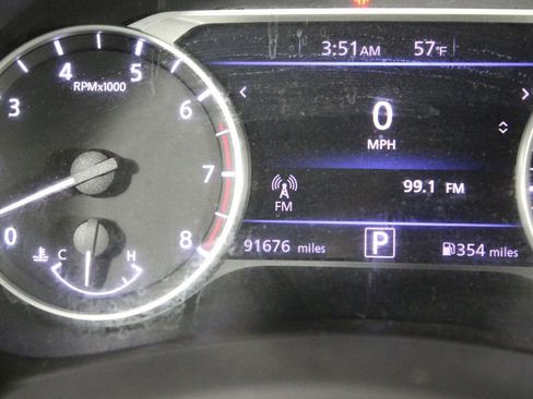 Used 2021 Nissan Sentra SV image 40