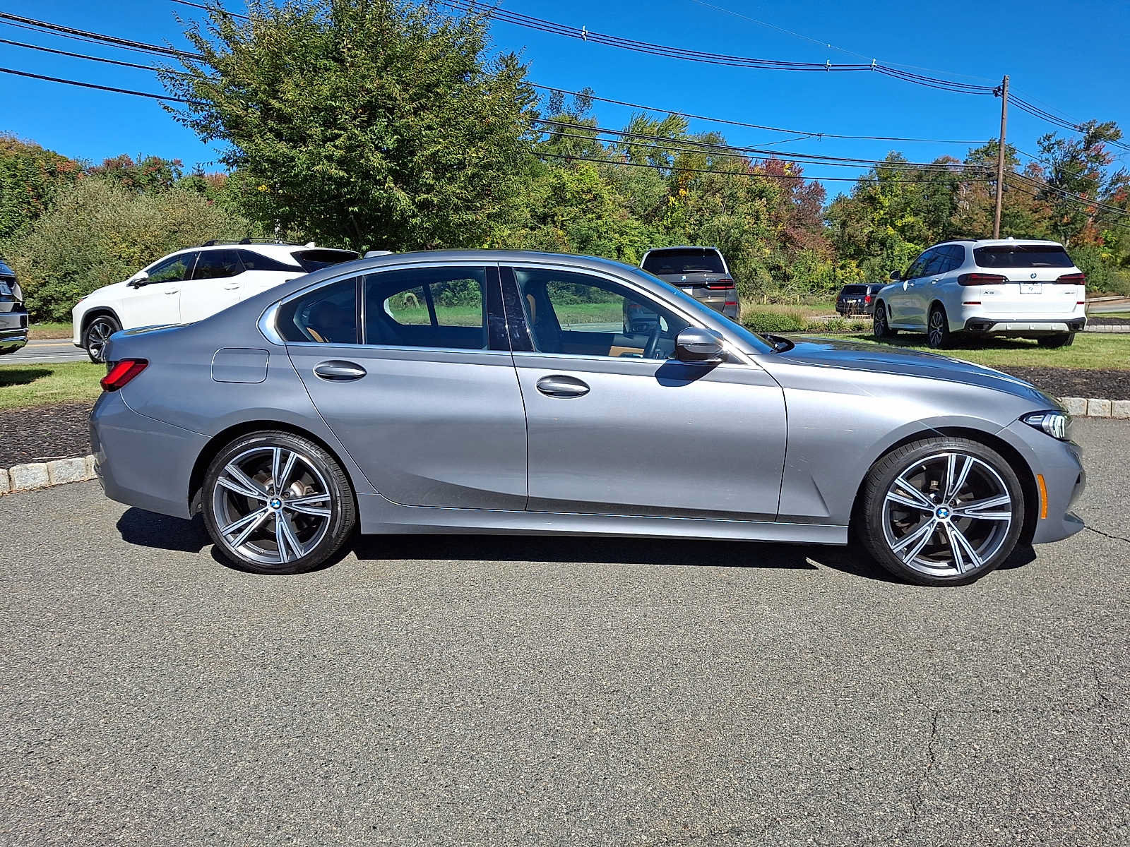 Used 2024 BMW 330i xDrive Sedan w/ Convenience Package AWD/4WD image 8