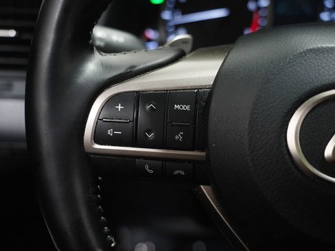 Used 2021 Lexus RX 350L Premium w/ Premium Package image 19