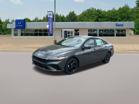 New 2026 Hyundai Elantra Sport FWD image 2