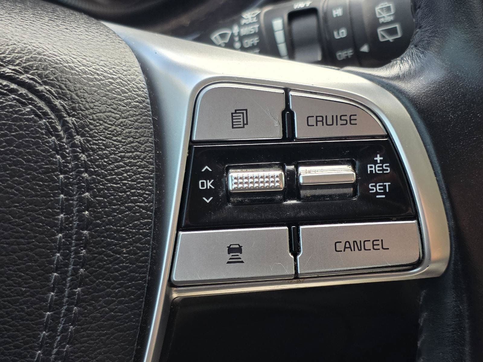 Used 2022 Kia Telluride LX FWD image 12