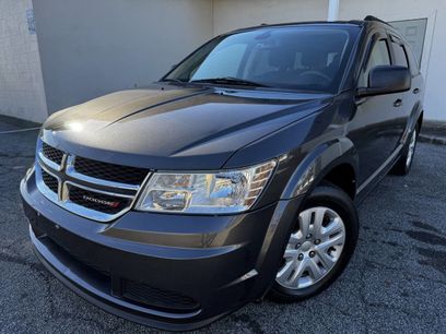 Used 2019 Dodge Journey SE