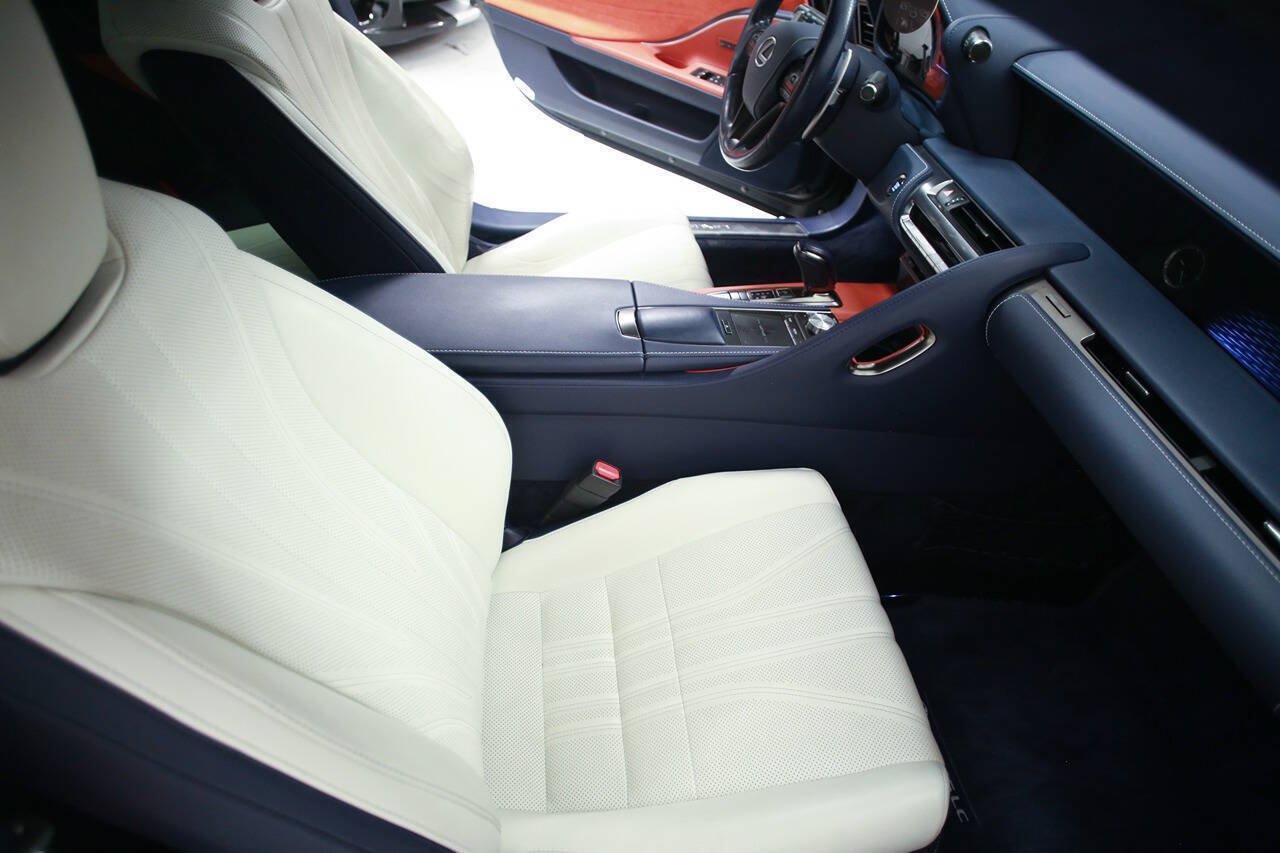 Used 2018 Lexus LC 500 Coupe w/ Touring Package RWD image 20