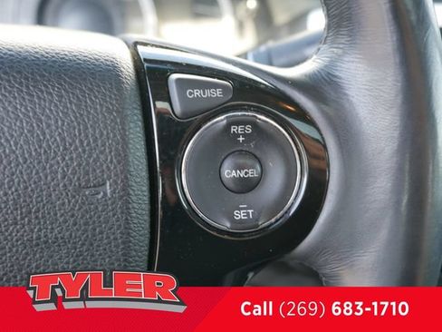 Used 2017 Honda Accord EX-L image 26