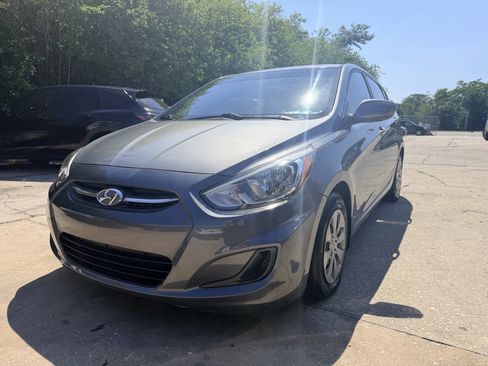 Used 2015 Hyundai Accent GS image 5