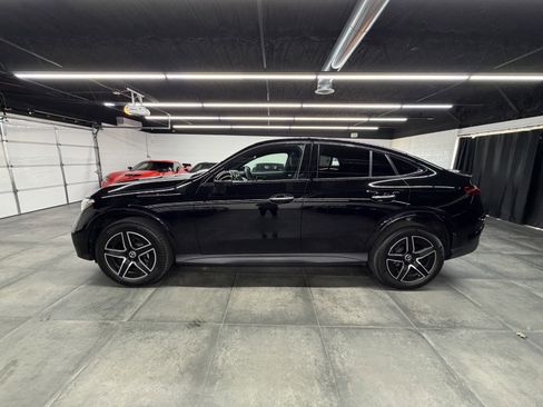 Used 2025 Mercedes-Benz GLC 300 GLC 300 Coupe image 3