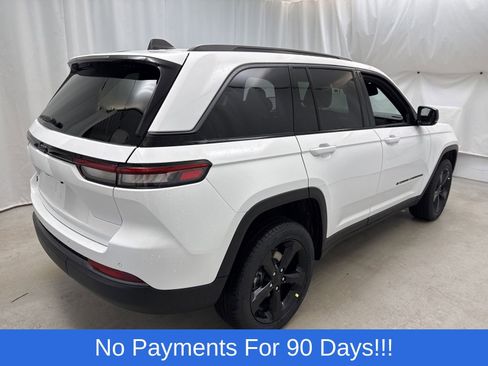 New 2026 Jeep Grand Cherokee Limited w/ Limited Altitude Package AWD/4WD image 3