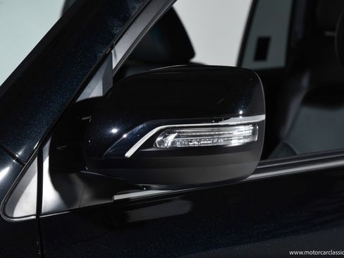 Used 2021 Toyota Land Cruiser Heritage Edition image 19