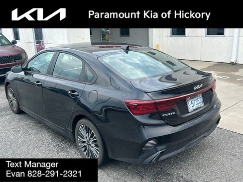 Used 2022 Kia Forte GT-Line w/ GT-Line Technology Package FWD image 6