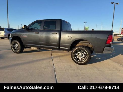 Used 2016 RAM 2500 Tradesman w/ Chrome Appearance Group image 12