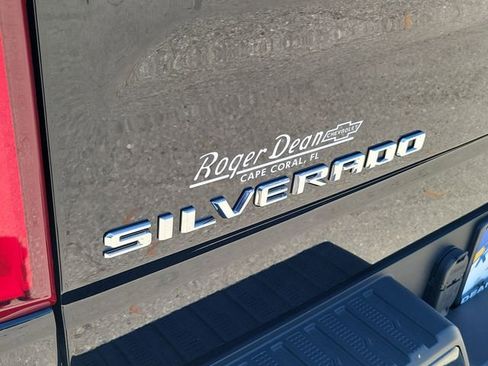 Certified 2025 Chevrolet Silverado 1500 RST w/ Convenience Package II AWD/4WD image 6