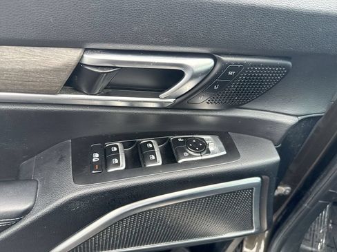 Used 2022 Kia Telluride SX w/ SX Prestige Package AWD/4WD image 13