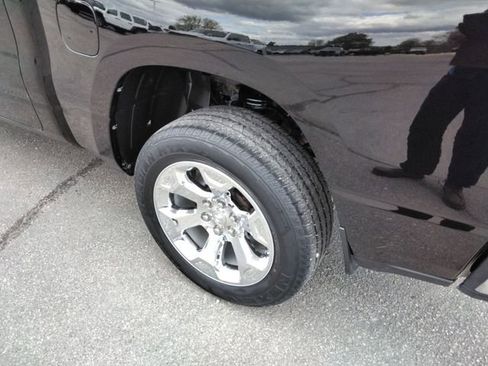 Used 2022 RAM 1500 Big Horn AWD/4WD image 18