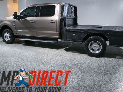 Used 2021 Ford F350 XLT w/ XLT Premium Package AWD/4WD image 10
