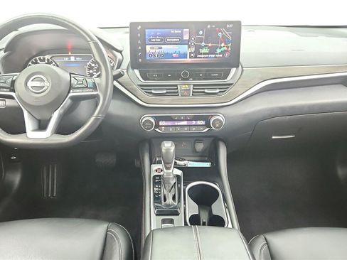 Used 2023 Nissan Altima 2.5 SL FWD image 12