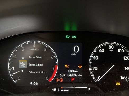 Used 2024 Honda Civic Sport image 12
