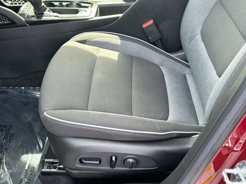 Certified 2023 Chevrolet TrailBlazer LT w/ Convenience Package FWD image 18