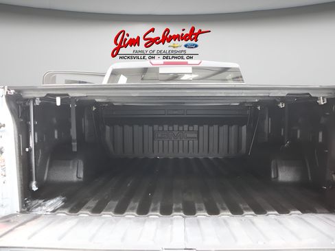 Used 2024 GMC Sierra 1500 Elevation w/ Elevation Premium Package AWD/4WD image 39