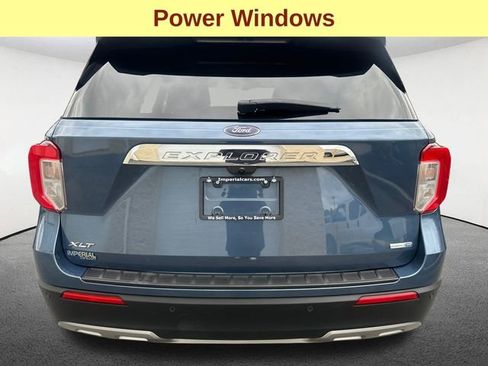 Used 2020 Ford Explorer XLT w/ Equipment Group 202A image 12