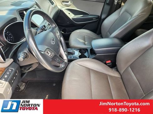 Used 2017 Hyundai Santa Fe Limited w/ Cargo Package AWD/4WD image 13