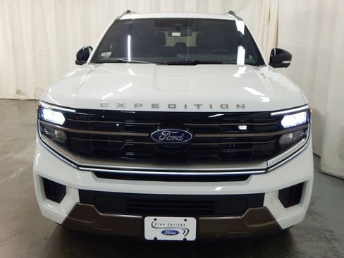 New 2025 Ford Expedition Max King Ranch image 10