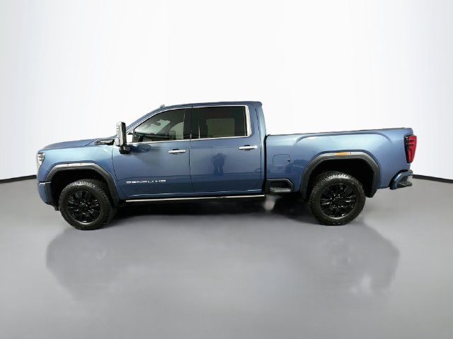 Used 2025 GMC Sierra 2500 Denali Ultimate AWD/4WD image 8