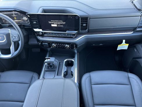 New 2026 GMC Sierra 1500 SLT w/ SLT Premium Plus Package image 19