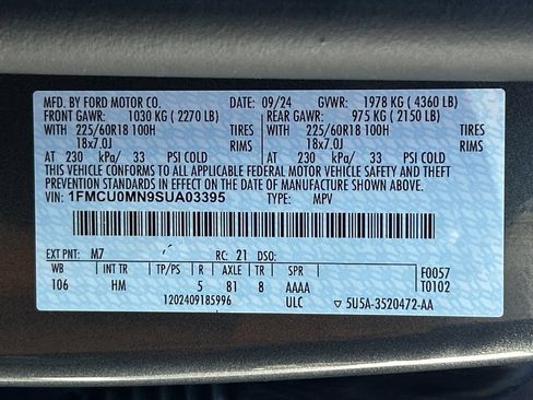 Used 2025 Ford Escape ST-Line w/ Tech Pack #1 FWD image 32
