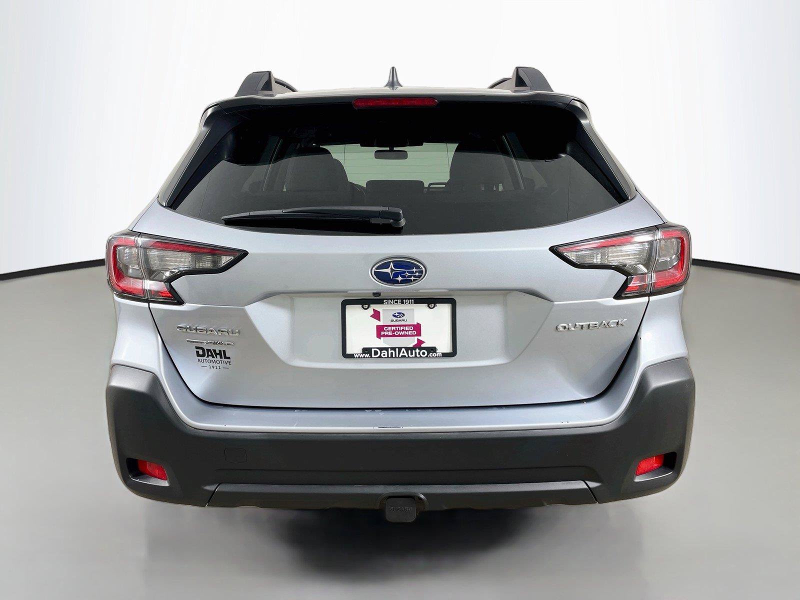 Used 2024 Subaru Outback Premium AWD/4WD image 12