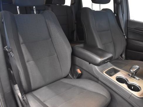 Used 2014 Jeep Grand Cherokee Laredo w/ Quick Order Package 23E AWD/4WD image 6